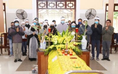 Có mấy màu khăn tang và ý nghĩa của mỗi màu