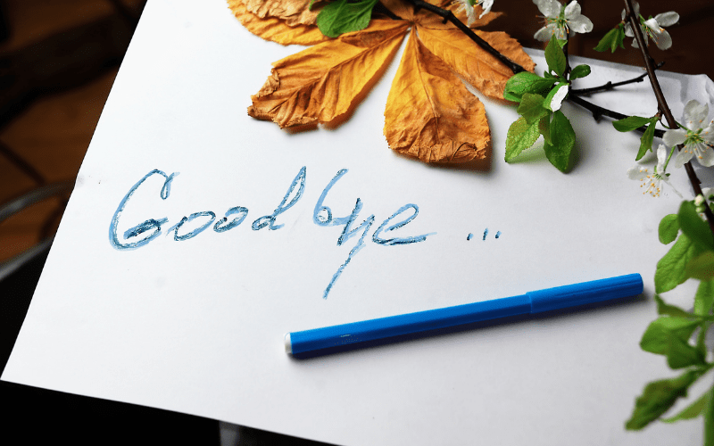 Hũ tro cốt dành cho trẻ em: Gợi ý kích thước, màu sắc và mẫu phù hợp