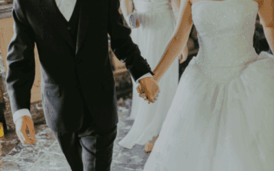 Có nên tổ chức đám cưới khi nhà có tang?