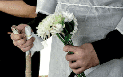 Bà bầu có nên đi đám tang hay không?