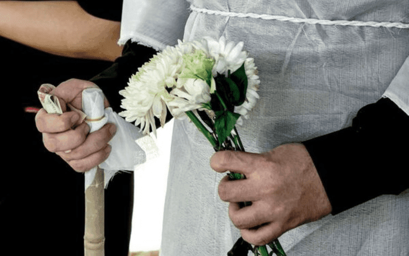 Bà bầu có nên đi đám tang hay không?