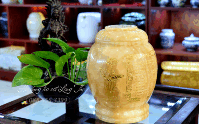 Chọn hũ đựng tro cốt đẹp và ý nghĩa: Kinh nghiệm từ Tháp Long Thọ