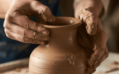 Hũ lưu tro cốt gốm sứ: Chất liệu truyền thống trong an vị tro cốt