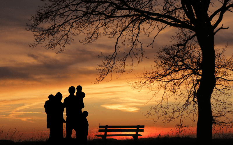 Thăm viếng nơi lưu tro cốt cuối năm: Việc nhỏ, ý nghĩa lớn