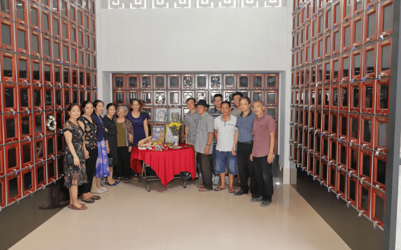 Thăm viếng khu lưu tro cốt sao cho đúng nghi lễ và trang nghiêm?