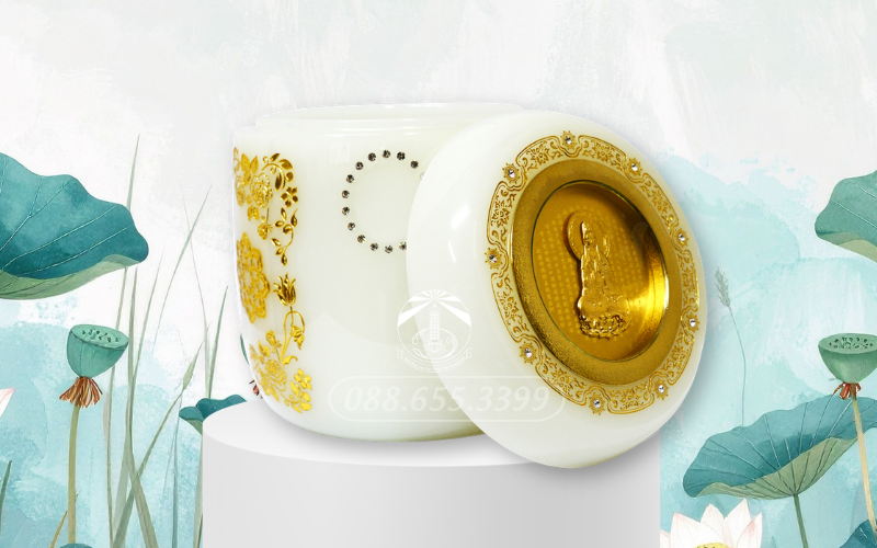 Vẻ đẹp sang trọng của hũ lưu tro cốt bằng ngọc lưu ly